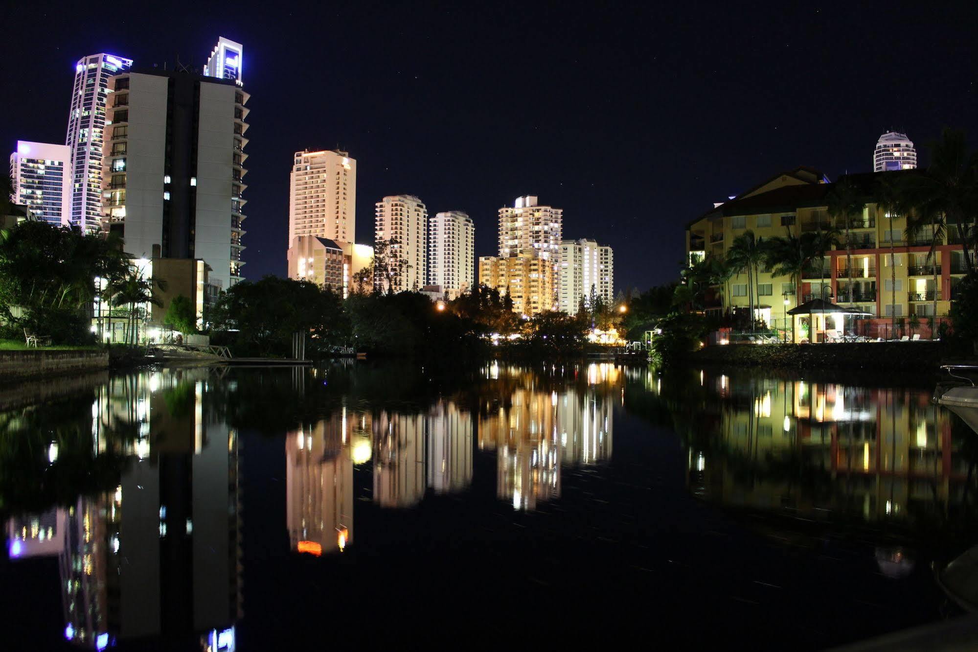 Surfers Riverside Gold Coast Extérieur photo